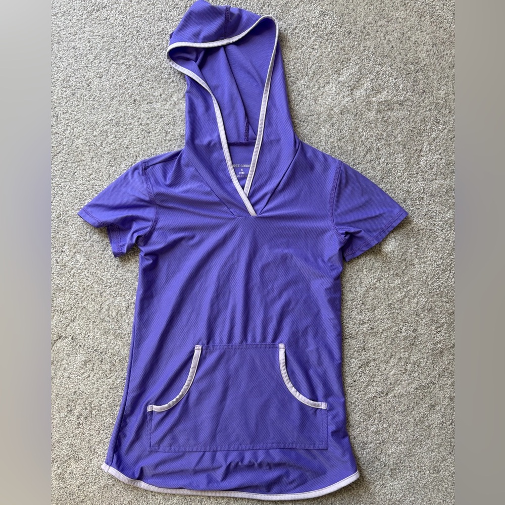 Free Country Girl’s purple swim coverup
